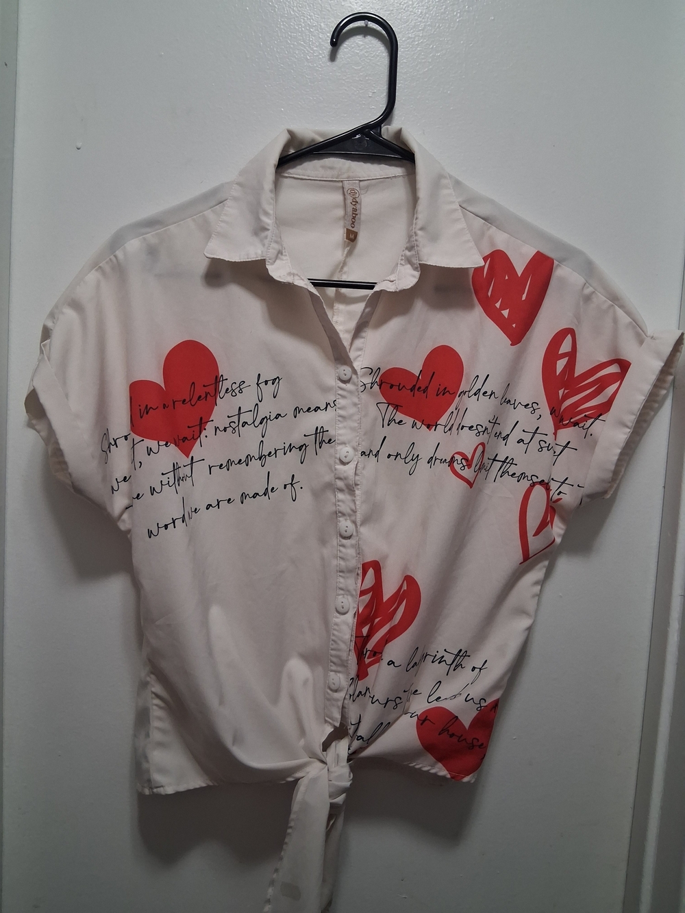 Women’s Cream Tie-Front Button Shirt with Red Heart Print